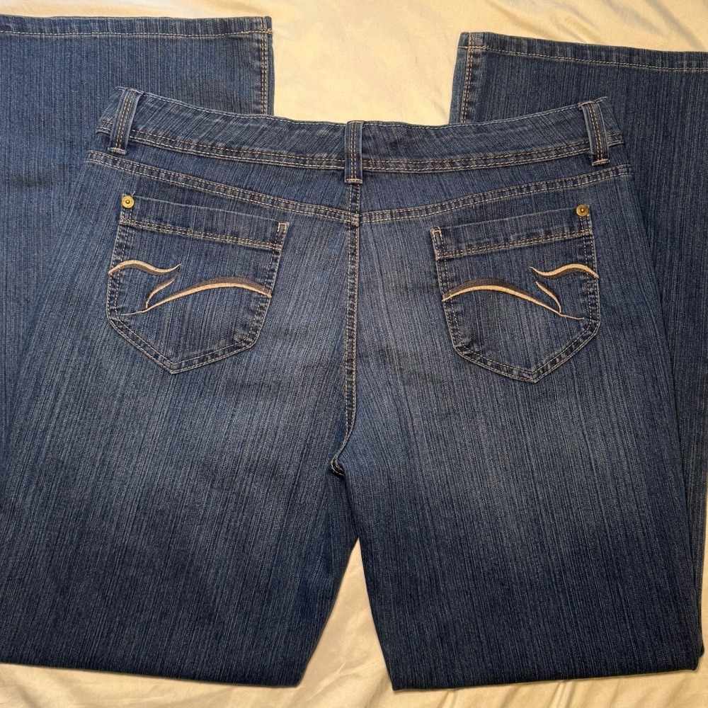 Gloria Vanderbilt Amanda Classic Taper/BootLeg Jeans Womens 16 High Rise Jeans